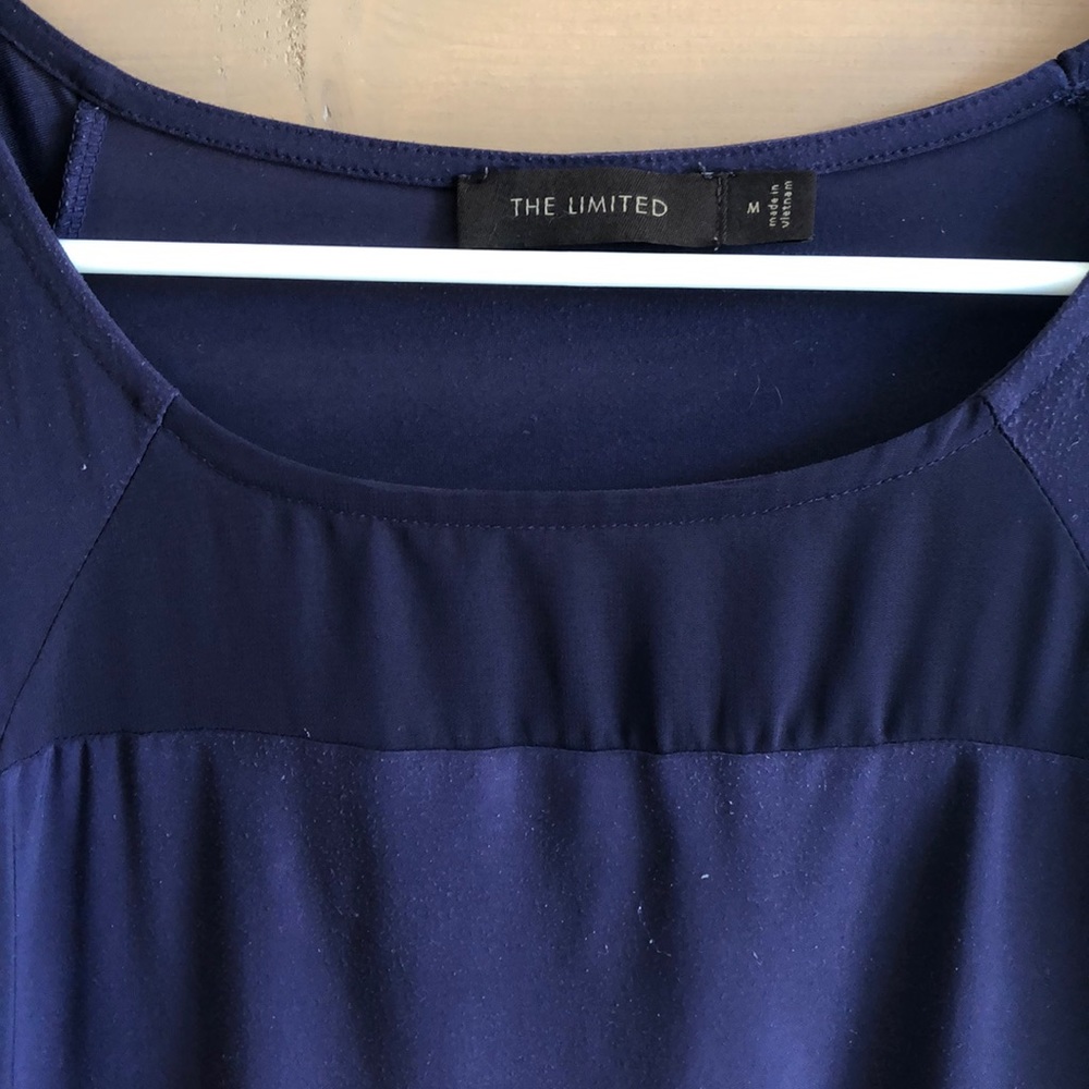 Flutter Sleeve Top 💜 - Picture 4 of 6